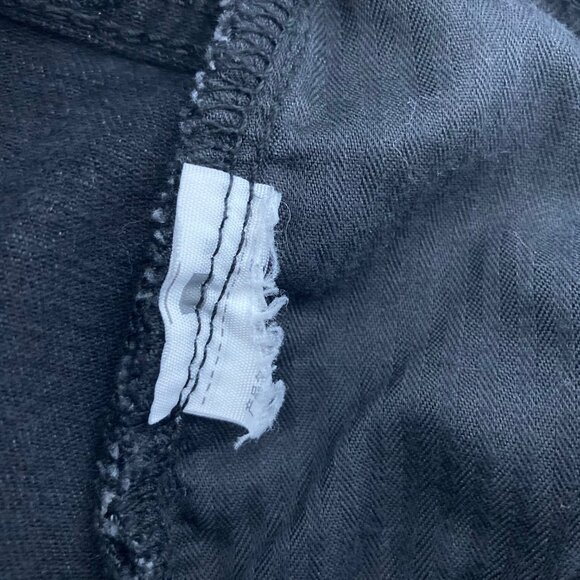 Abercrombie & Fitch The Skinny High Rise Jean with Vent Hem 27 Black Denim 90s - Picture 9 of 9